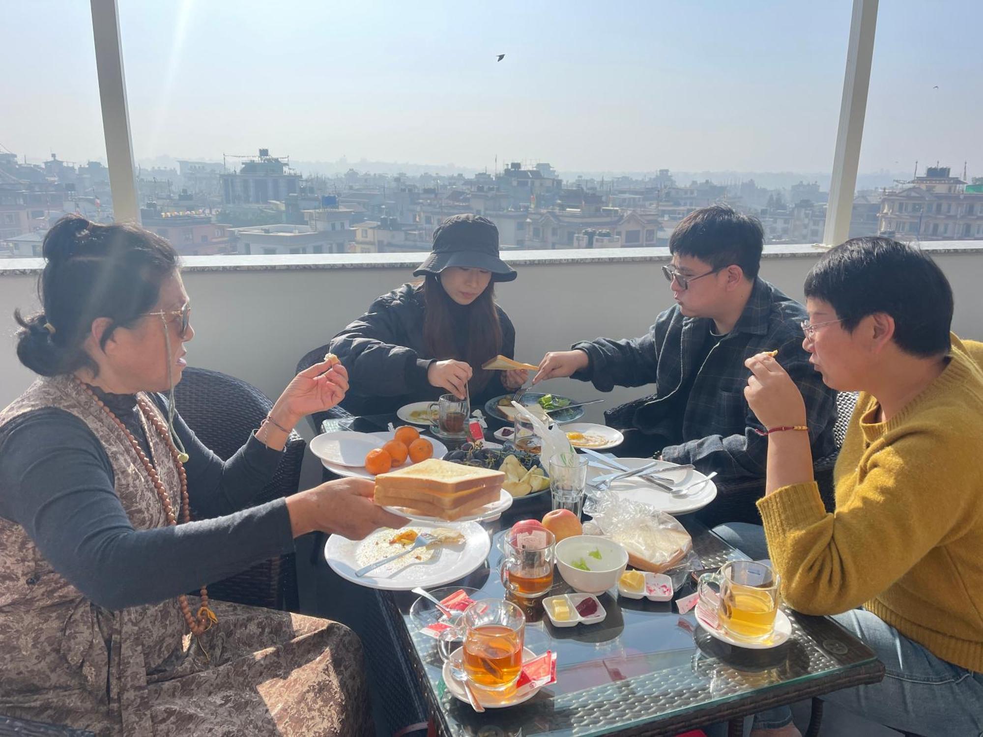 Little Buddha Inn Kathmandu Bagian luar foto